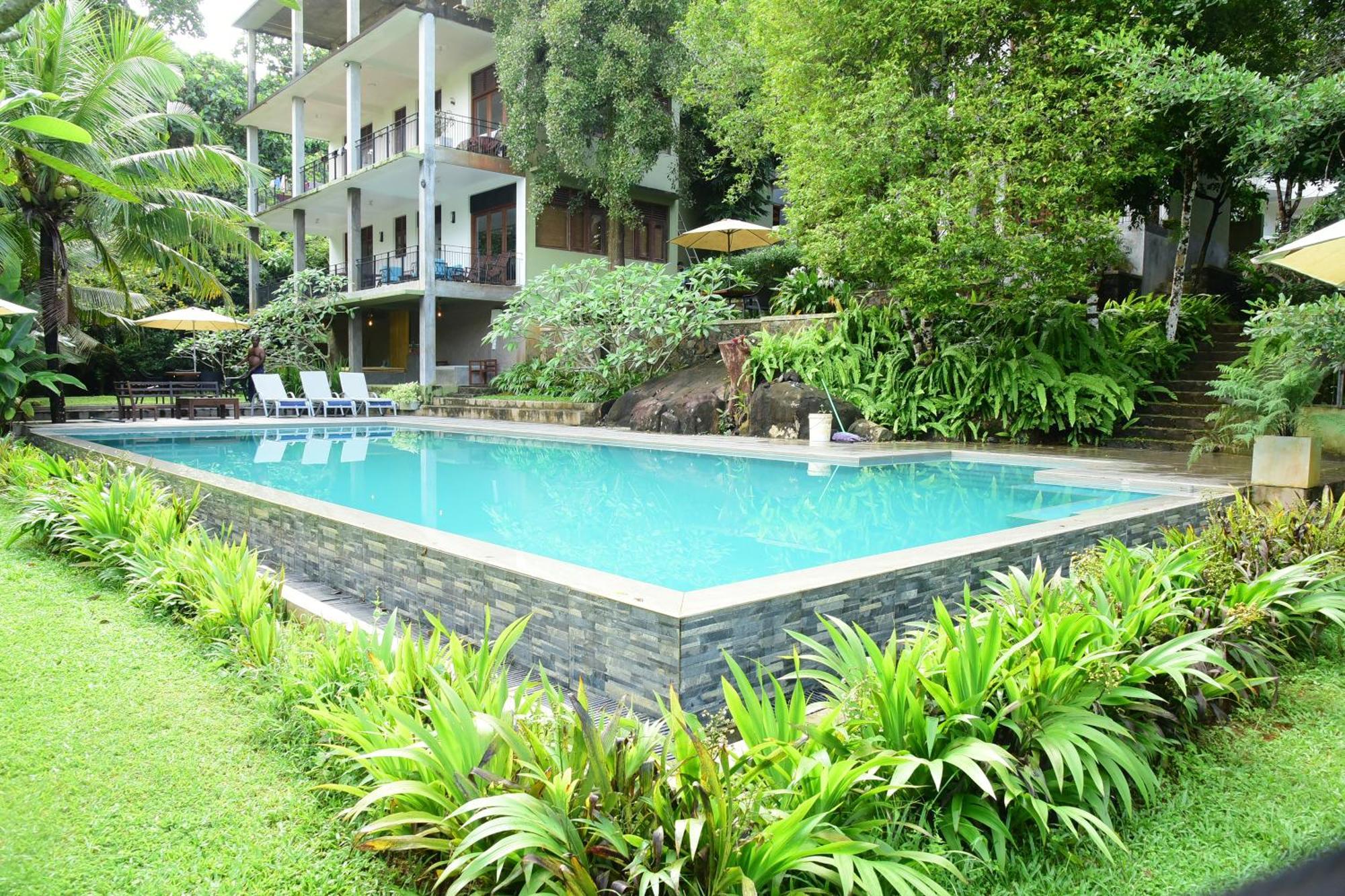 Hikka Secret Lake Resort Hikkaduwa Exterior photo